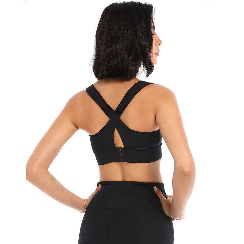 Shockproof and compact sports underwear