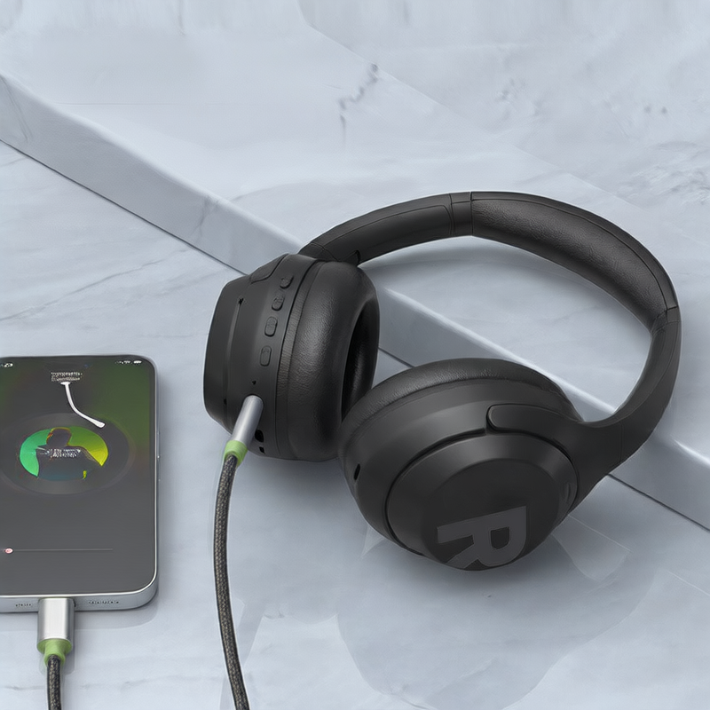 Bluetooth sports and gaming headphones