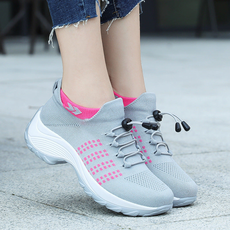Thick-soled breathable sports shoes
