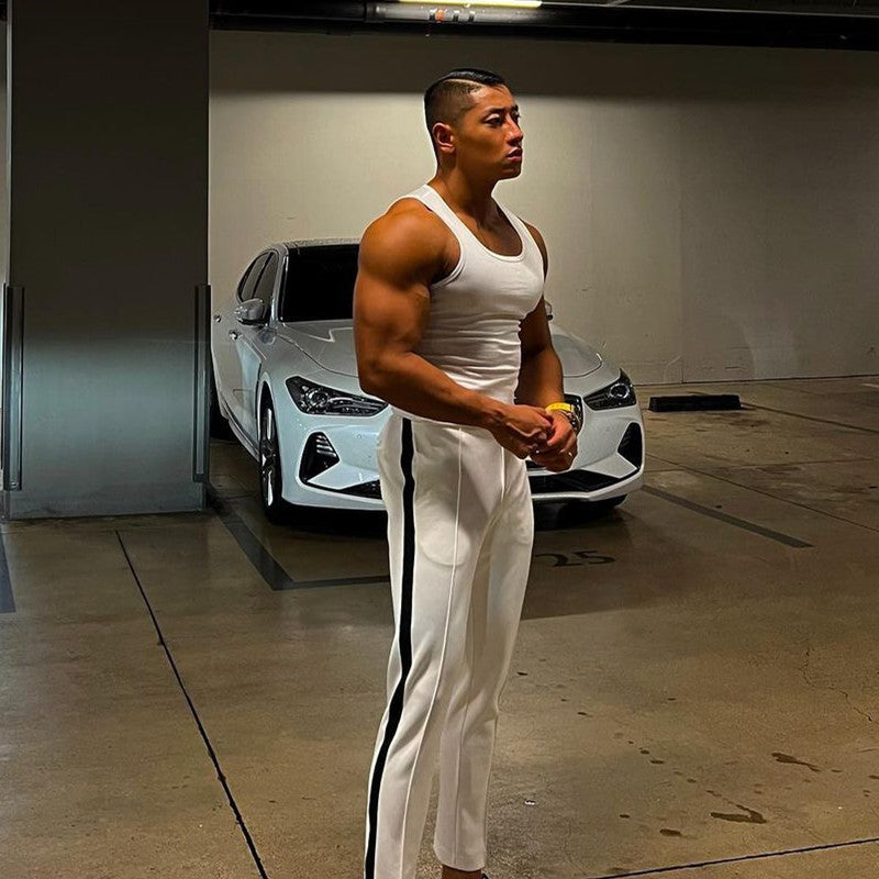 Sports Top Muscle Showing Clothes