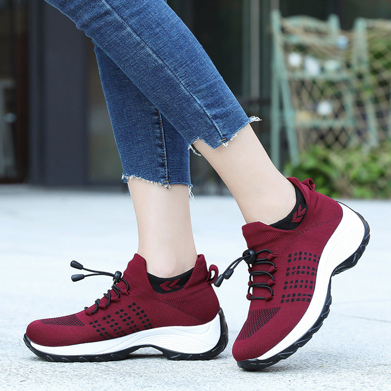 Thick-soled breathable sports shoes