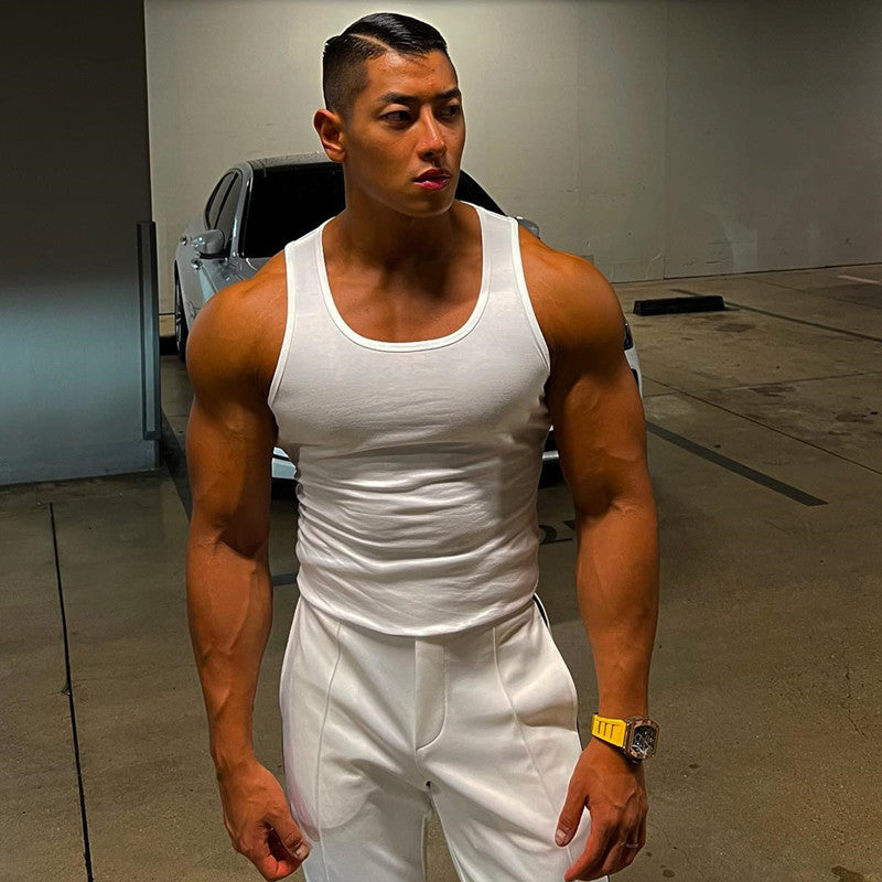 Sports Top Muscle Showing Clothes